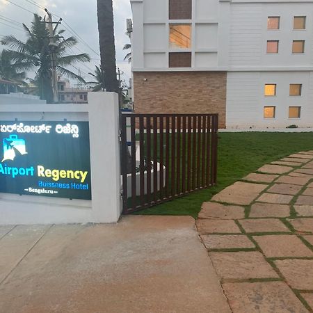 Airport Regency Hotel Devanahalli Eksteriør billede
