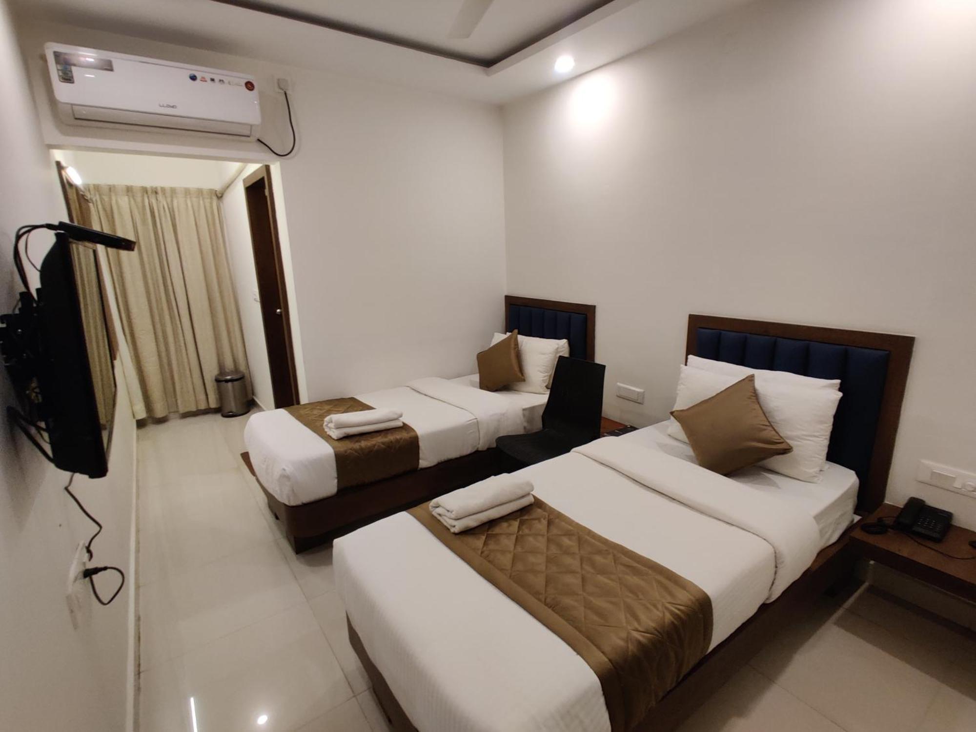 Airport Regency Hotel Devanahalli Eksteriør billede