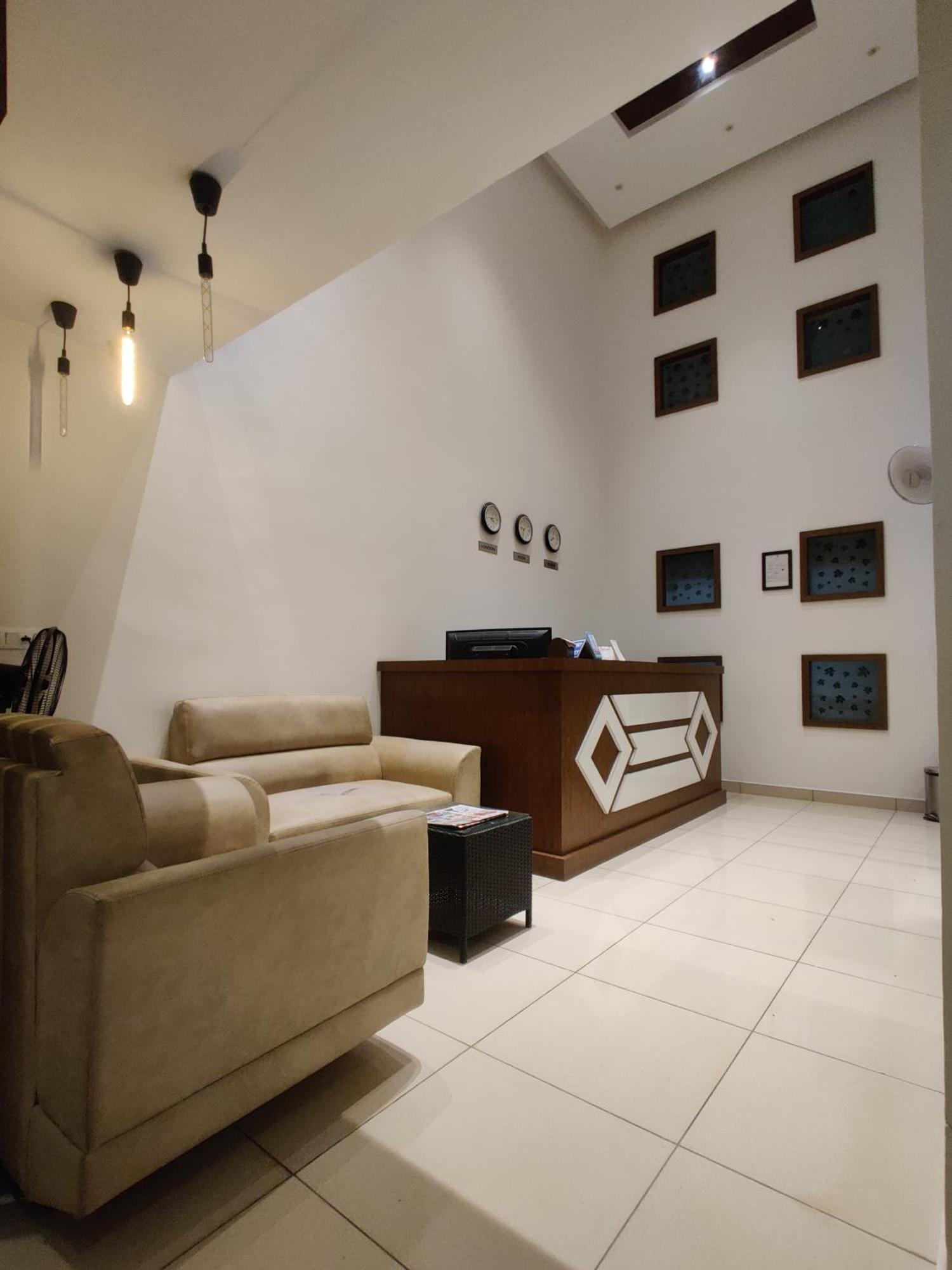 Airport Regency Hotel Devanahalli Eksteriør billede